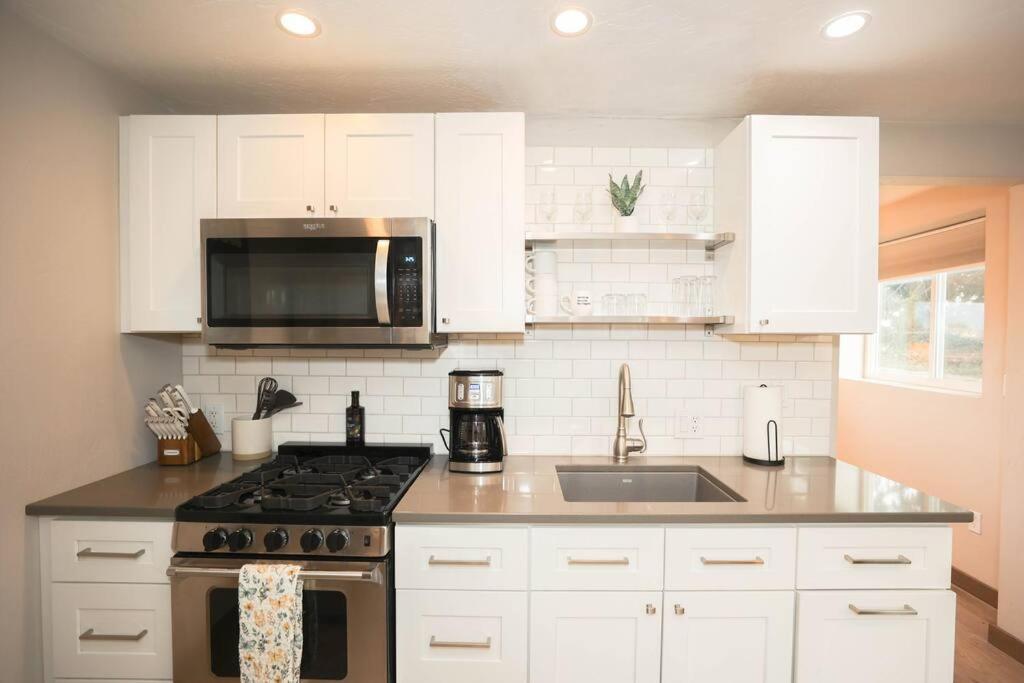 Bridger Hawk Suite Bozeman Bagian luar foto